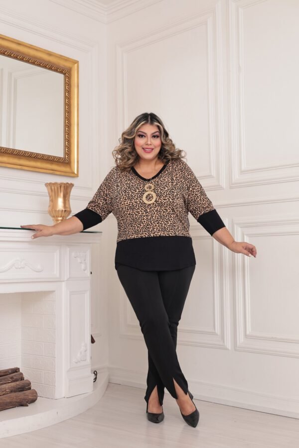 Blusa Agatha marrom - Image 3