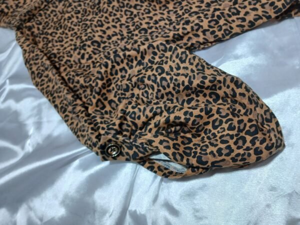 Blusa camisão animal print - Image 11